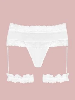 Satin String GEISHA PJ Mit Strumpfbändern Von Cadolle -MAISON LEJABY Verkaufsgeschäft 4500ga cage geisha elfenbein cadolle 3