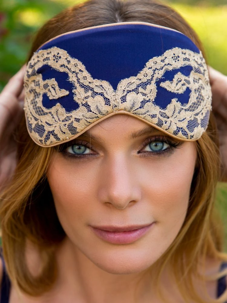 100% Seide Schlafmaske MARJOLIE No. 7 Von Marjolaine 10 100% Seide Schlafmaske MARJOLIE No. 7 Von Marjolaine - Image 8