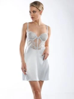 Babydoll Bügel VALSE CRYSTAL Kleid Von Prelude Milano 15 Babydoll Bügel VALSE CRYSTAL Kleid Von Prelude Milano -MAISON LEJABY Verkaufsgeschäft babydoll crystal blau yl327 valse prelude 9