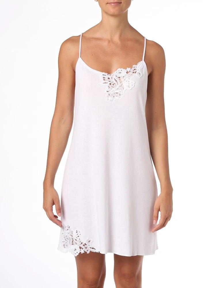 Nachthemd CAROLA Weiß Aus Modal-Baumwolle Von Imec 5 Nachthemd CAROLA Weiß Aus Modal-Baumwolle Von Imec - Image 3