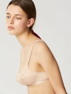 Spitze Softcup-BH GABY Von Maison Lejaby -MAISON LEJABY Verkaufsgeschäft bh puder 13843 gaby maison lejaby 1 2