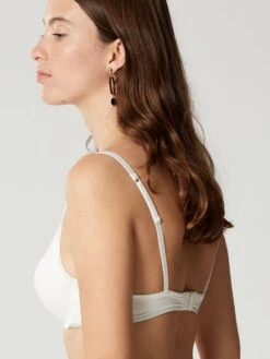 T-Shirt Schalen-BH NUAGE PUR Gemoldet Von Maison Lejaby -MAISON LEJABY Verkaufsgeschäft bh wei lilie 5535m nuage pur maison lejaby 1