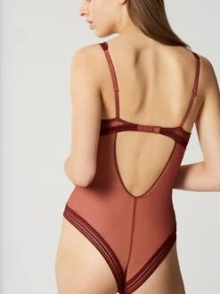 Tüllspitze String-Body MISS LEJABY Von Maison Lejaby -MAISON LEJABY Verkaufsgeschäft body rost 16453 miss maison lejaby 2 1