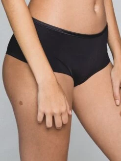 MAISON LEJABY Brazilian Shorty NUAGE PUR Extra Flach Von Maisonlejaby 15 MAISON LEJABY Brazilian Shorty NUAGE PUR Extra Flach Von Maisonlejaby -MAISON LEJABY Verkaufsgeschäft boxer schwarz 5569 nuage pur maison lejaby 1 1