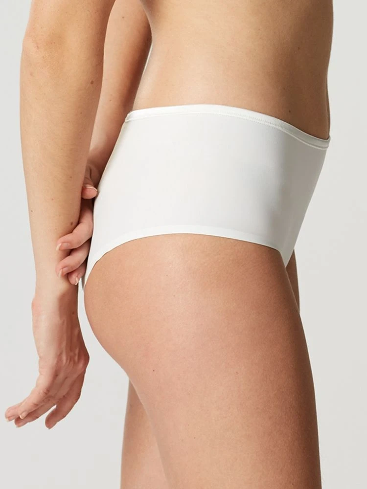 MAISON LEJABY Brazilian Shorty NUAGE PUR Extra Flach Von Maisonlejaby 10 MAISON LEJABY Brazilian Shorty NUAGE PUR Extra Flach Von Maisonlejaby – Bild 8