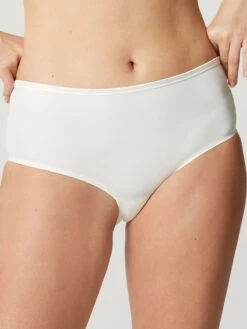 MAISON LEJABY Brazilian Shorty NUAGE PUR Extra Flach Von Maisonlejaby 20 MAISON LEJABY Brazilian Shorty NUAGE PUR Extra Flach Von Maisonlejaby -MAISON LEJABY Verkaufsgeschäft boxer wei lilie 5569 nuage pur maison lejaby
