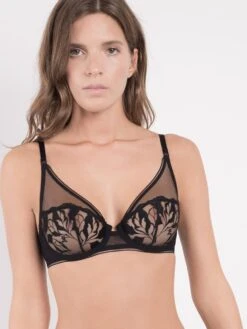 Spitze Bügel-BH SIN Von Maison Lejaby 17 Spitze Bügel-BH SIN Von Maison Lejaby -MAISON LEJABY Verkaufsgeschäft buegel bh schwarz 19133 sin maison lejaby 1 1