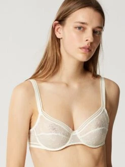 Tüllspitze Bügel-BH MISS LEJABY Von Maison Lejaby 16 Tüllspitze Bügel-BH MISS LEJABY Von Maison Lejaby -MAISON LEJABY Verkaufsgeschäft buegel bh wei 16433 miss lejaby maison lejaby 1 1