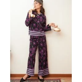 Freizeitanzug Kuschel Cotton LILA BLUMEN Zwei-teilig Von Fiori Di Chiara 3 Freizeitanzug Kuschel Cotton LILA BLUMEN Zwei-teilig Von Fiori Di Chiara