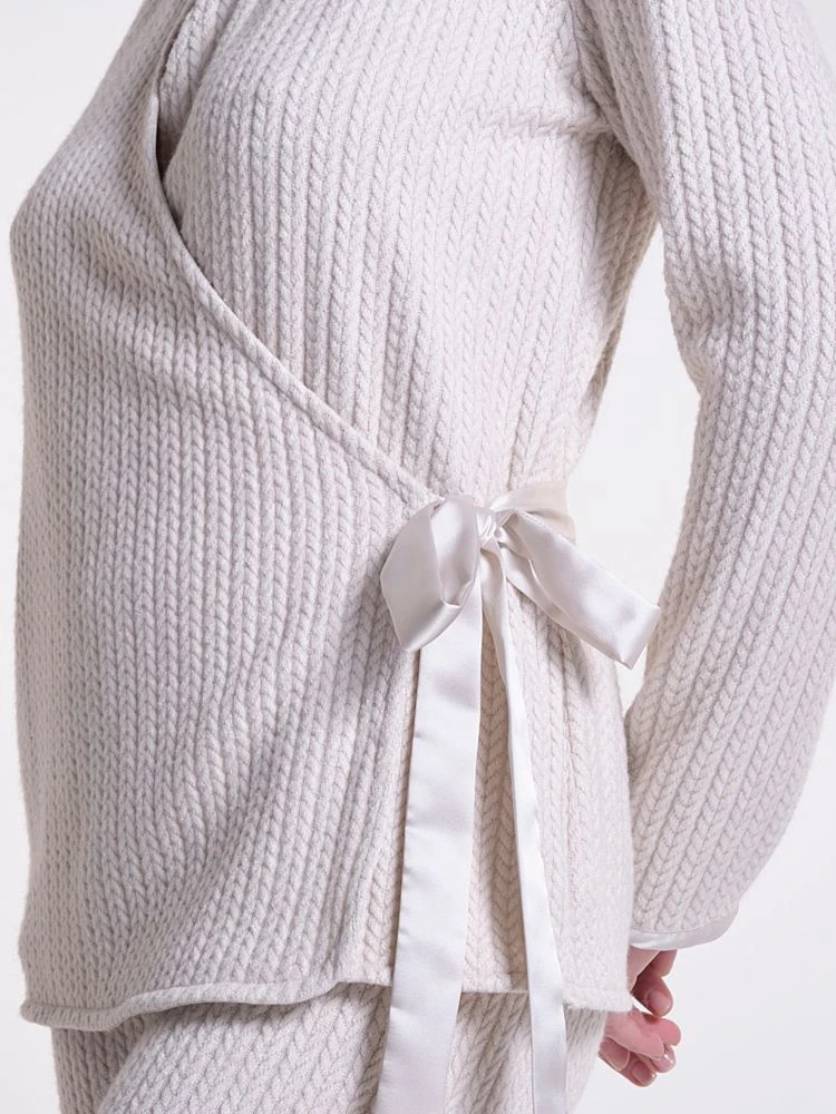 Hausanzug LOUNGE No. 6 Wollweiß Viscose Von Verdiani 5 Hausanzug LOUNGE No. 6 Wollweiß Viscose Von Verdiani - Image 3