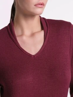 Feinstrick Kleid Lang LOUNGE No. 3 Bordeaux Viscose Von Verdiani 8 Feinstrick Kleid Lang LOUNGE No. 3 Bordeaux Viscose Von Verdiani -MAISON LEJABY Verkaufsgeschäft hauskleid viscose strick bordeaux 8816 loungewear verdiani 3