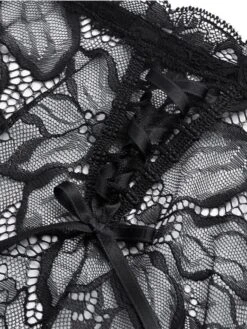 Spitze Taillen-Slip INVISIBLE CARMEN Schwarz Von Cadolle 9 Spitze Taillen-Slip INVISIBLE CARMEN Schwarz Von Cadolle -MAISON LEJABY Verkaufsgeschäft invisible carmen lace high waist panties cadolle 4