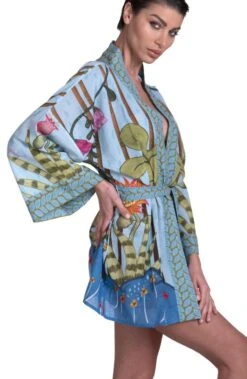 Kimono JUNGLE ATTITUDE Von Pin-Up Stars 12 Kimono JUNGLE ATTITUDE Von Pin-Up Stars -MAISON LEJABY Verkaufsgeschäft kimono baumwolle jungle attitude blau pa110a pin up stars 2