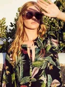 Viscose Tunika EXOTIC LEAVES Schwarz Grün Von Fürstenberg 8 Viscose Tunika EXOTIC LEAVES Schwarz Grün Von Fürstenberg -MAISON LEJABY Verkaufsgeschäft kleid schwarz bunt 245 31552 fuerstenberg 2