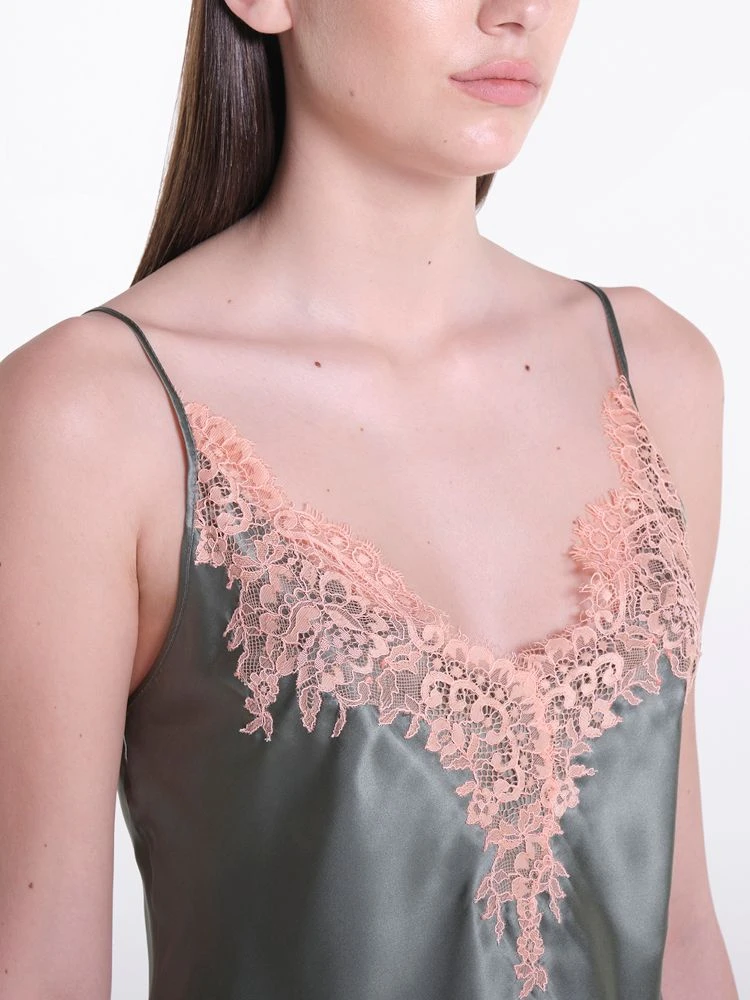 100% Seide Kurzpyjama OLIVE Mit Spitze Von Verdiani 5 100% Seide Kurzpyjama OLIVE Mit Spitze Von Verdiani - Image 3