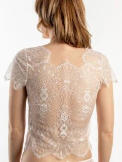 Spitze Kurzarm Top Von Prelude Milano 17 Spitze Kurzarm Top Von Prelude Milano -MAISON LEJABY Verkaufsgeschäft kurzarm top spitze yl277 yl277.alb 2 prelude milano