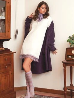 Morgenmantel KUSCHEL FLEECE Pflaume-violett Von Fiori Di Chiara 10 Morgenmantel KUSCHEL FLEECE Pflaume-violett Von Fiori Di Chiara -MAISON LEJABY Verkaufsgeschäft kuschel morgenmantel lila fc9137 fiori di chiara 4