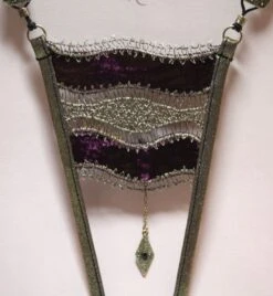 MAISON LEJABY Verkaufsgeschäft -MAISON LEJABY Verkaufsgeschäft lola luna string sheherazade open detail 1