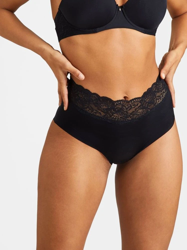 Hoher Slip SWEETESSENCE IK Laser Cut Von Aubade 4 Hoher Slip SWEETESSENCE IK Laser Cut Von Aubade - Image 2