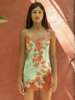 100% Seide Mini Combinette Kurz PHENIX No. 2 Von Marjolaine 27 100% Seide Mini Combinette Kurz PHENIX No. 2 Von Marjolaine -MAISON LEJABY Verkaufsgeschäft mini combinette seide 3phe0301 1277tuerkis koralle phenix marjolaine 4