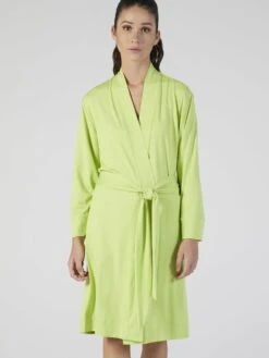 Modal Morgenmantel BASIC Verschiedene Längen Von Verdiani 14 Modal Morgenmantel BASIC Verschiedene Längen Von Verdiani -MAISON LEJABY Verkaufsgeschäft modal morgenmantel kurz apfel gruen 4513 verdiani 3 1