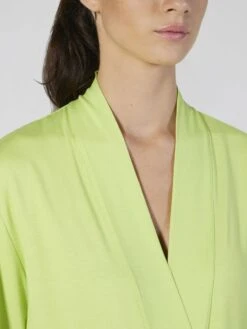 Modal Morgenmantel BASIC Verschiedene Längen Von Verdiani -MAISON LEJABY Verkaufsgeschäft modal morgenmantel kurz apfel gruen 4513 verdiani 2