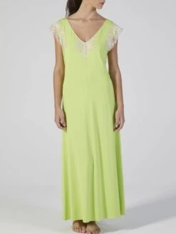 Modal Neglige Mit Spitze Lang KIWI Grün Von Verdiani -MAISON LEJABY Verkaufsgeschäft modal nachtkleid lang apfel gruen 4509 verdiani 1
