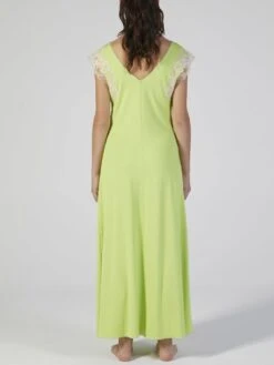 Modal Neglige Mit Spitze Lang KIWI Grün Von Verdiani -MAISON LEJABY Verkaufsgeschäft modal nachtkleid lang apfel gruen 4509 verdiani 2