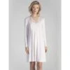 Modal Langarm Nachtkleid SNOW In Weiss Von Verdiani 2 Modal Langarm Nachtkleid SNOW In Weiss Von Verdiani -MAISON LEJABY Verkaufsgeschäft modal nachtkleid mittellang 4400 weiss verdiani