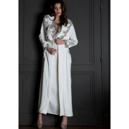 Plüsch-Hausmantel DELICATE Naturel / Grau Von Marjolaine 3 Plüsch-Hausmantel DELICATE Naturel / Grau Von Marjolaine