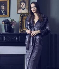 Warmer Hausmantel FREDA Lang Von Marjolaine -MAISON LEJABY Verkaufsgeschäft morgenmantel freda dunkelgrau fre2401 5404 marjolaine 1 1 1