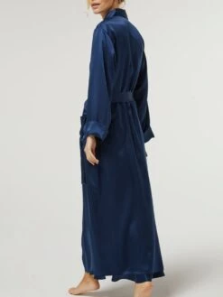 100% Seide Morgenmantel Lang GIGLIOLA Uni Von Vivis -MAISON LEJABY Verkaufsgeschäft morgenmantel seide lang v00285 gigliola nachtblau vivis 4 6