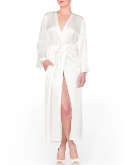 100% Seide Morgenmantel LAURIAN Lang Von Marjolaine 25 100% Seide Morgenmantel LAURIAN Lang Von Marjolaine -MAISON LEJABY Verkaufsgeschäft morgenmantel seide laurian naturel marjolaine 8 1