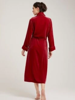 Seide-Viscose Samt Morgenmantel Lang DANIELA Uni Von Vivis -MAISON LEJABY Verkaufsgeschäft morgenmantel seidensamt daniela v00039 berry vivs 6