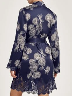 100% Seide Kimono TOI MON AMOUR Mit Print Von Aubade -MAISON LEJABY Verkaufsgeschäft morgenmantel toi mon amour qs65 nachtblau aubade 3