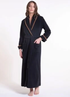 Viscose Fleece Morgenmantel Lang NERO Schwarz-nougat Von Verdiani 7 Viscose Fleece Morgenmantel Lang NERO Schwarz-nougat Von Verdiani -MAISON LEJABY Verkaufsgeschäft morgenmantel viscose fleece lang schwarz sand 4844 verdiani 1