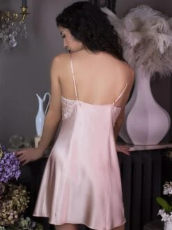 Stretchseide Nachthemd NINA Marjolaine Lingerie -MAISON LEJABY Verkaufsgeschäft nachthemd nina boudoir nude 4nin0101 marjolaine 3 1 1 1 1