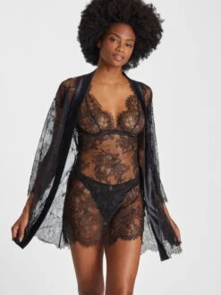 Negligé HISTOIRE D'UN SOIR Von Aubade 13 Negligé HISTOIRE D'UN SOIR Von Aubade -MAISON LEJABY Verkaufsgeschäft nachtkleid kimono spitze rz40 rz65 schwarz histoire soir aubade