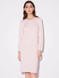 Modal Nachthemd Mit Knopfleiste Von Chiara Fiorini 11 Modal Nachthemd Mit Knopfleiste Von Chiara Fiorini -MAISON LEJABY Verkaufsgeschäft nachtkleid langarm kurz rosa cf1375 chiara fiorini