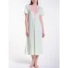 Modal Nachtkleid Wadenlang GERMOGLIO No. 1 Zartgrün Von Verdiani -MAISON LEJABY Verkaufsgeschäft nachtkleid modal zartgruen 4902 verdiani woman