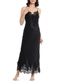 Seiden-Neglige Lang MAILIN No. 2 Satin Mit Spitze Von GATTINA 14 Seiden-Neglige Lang MAILIN No. 2 Satin Mit Spitze Von GATTINA -MAISON LEJABY Verkaufsgeschäft neglige lang 393307 schwarz gattina