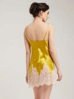 100% Seide Neglige Kurz LILLIAN Von Vivis 19 100% Seide Neglige Kurz LILLIAN Von Vivis -MAISON LEJABY Verkaufsgeschäft neglige seide lillian goldgruen v00581 spitze vivis 6 5 1