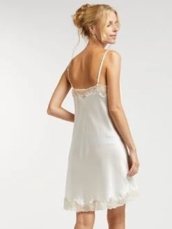 100% Seide Neglige LORETTA Von Vivis -MAISON LEJABY Verkaufsgeschäft neglige seide loretta v00560 avorio vivis 2