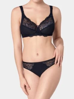 Spitze Soft Cup BH Bügellos PEONY FLORALE N By Triumph -MAISON LEJABY Verkaufsgeschäft peony florale bh 10181237 schwarz triumph 5 2