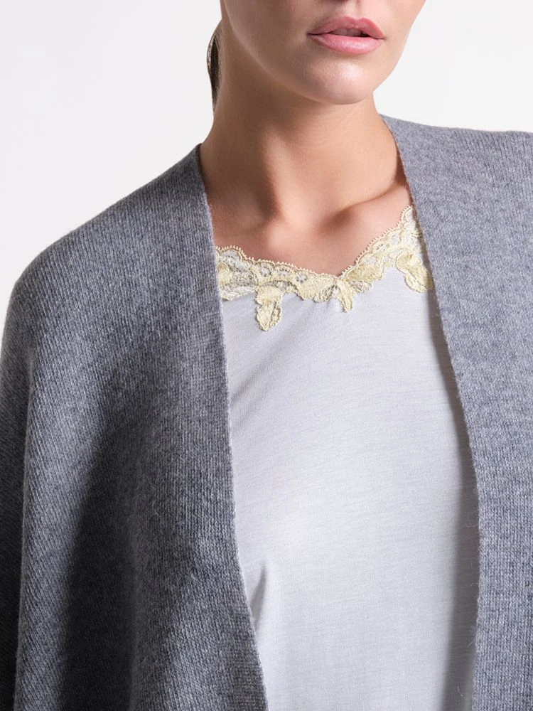 Feinstrick Wolle-Kaschmir PONCHO Von Verdiani Loungewear 5 Feinstrick Wolle-Kaschmir PONCHO Von Verdiani Loungewear - Image 3