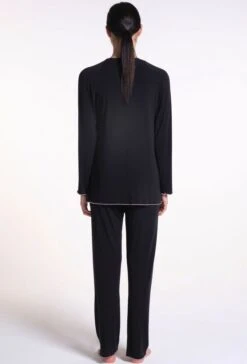 Modal Schlafanzug WKND No. 12 Schwarz-rosa Von Verdiani 9 Modal Schlafanzug WKND No. 12 Schwarz-rosa Von Verdiani -MAISON LEJABY Verkaufsgeschäft pyjama modal schwarz 3812 weekend verdiani 2