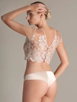 Spitze Brasiliana Slip Von Prelude Milano -MAISON LEJABY Verkaufsgeschäft satin dessous gold yl242 yd239 prelude milano