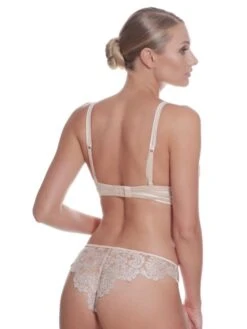 Spitze Brasiliana Slip Gold-creme Von Prelude Milano 9 Spitze Brasiliana Slip Gold-creme Von Prelude Milano -MAISON LEJABY Verkaufsgeschäft satin dessous gold ys241 yd242 prelude milano 1