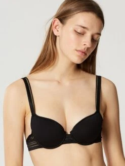 Spacer Schalen-BH MISS LEJABY Von Maison Lejaby 19 Spacer Schalen-BH MISS LEJABY Von Maison Lejaby -MAISON LEJABY Verkaufsgeschäft schalen bh schwarz 16432 miss lejaby maison lejaby 1