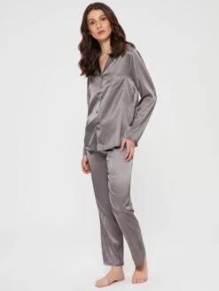 Seide Pyjama 2-tlg. SETA No. 9 Von Chiara Fiorini -MAISON LEJABY Verkaufsgeschäft schlafanzug seide dunkelgrau gc180 chiara fiorini 2 1 2
